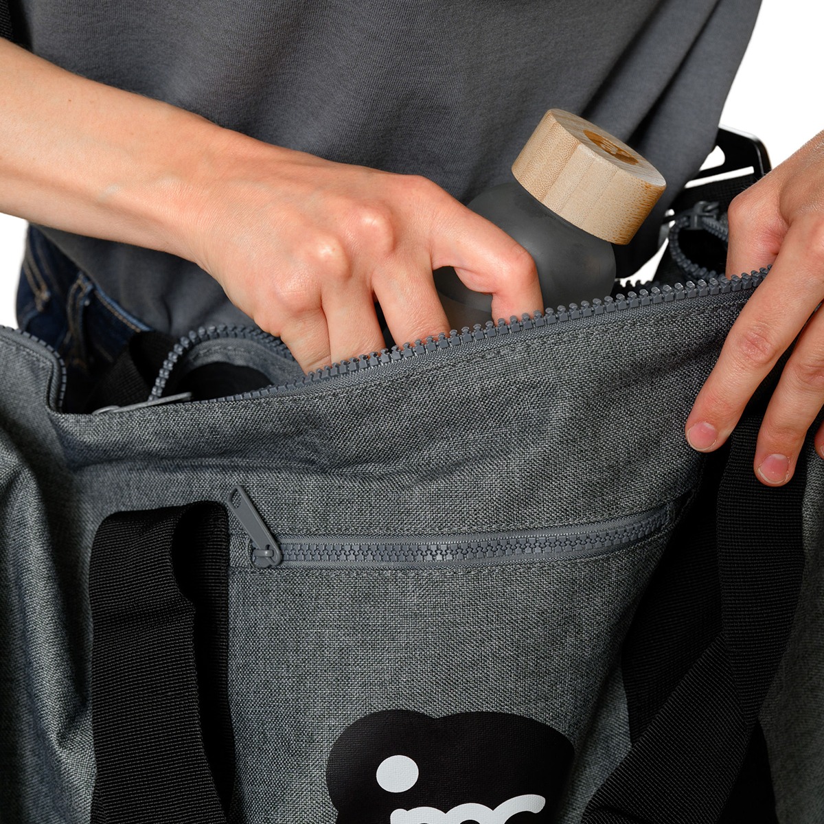 Sports Bag - Image 4